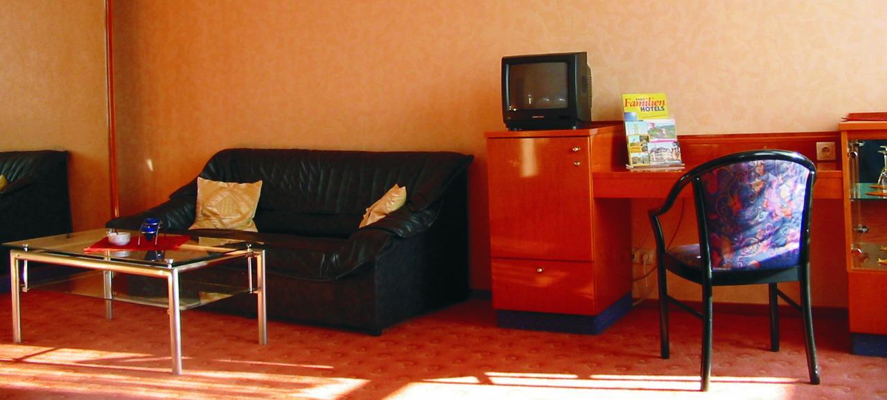 Hotel Weisser Hirsch Schwarzburg Eksteriør billede